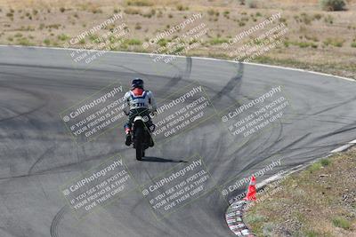 media/Apr-20-2025-AHRMA (Sun) [[393a79c373]]/Race/Group 2/Turn 4b/